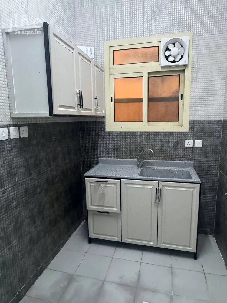 Building for Rent in Riyadh Al Munsiyah صورة 5