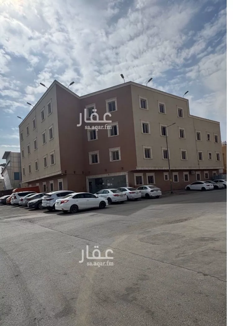 Building for Rent in Riyadh Al Munsiyah