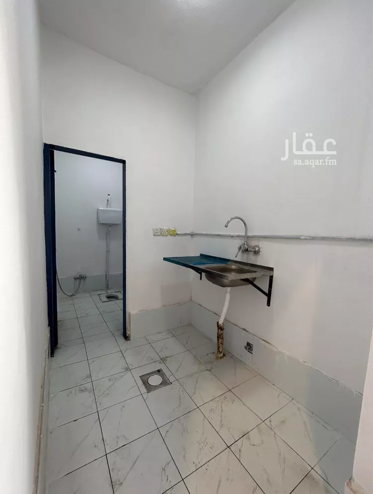 مستودع للإيجار في شارع ابن ماجة, حي السلي, مدينة الرياض, منطقة الرياض