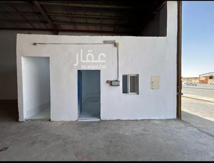 مستودع للإيجار في شارع ابن ماجة, حي السلي, مدينة الرياض, منطقة الرياض