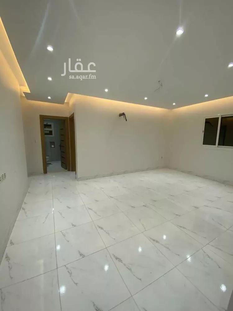 شقة للإيجار في شارع أحمد هزازى, حي الصفاء, مدينة جدة, منطقة مكة المكرمة صورة 3