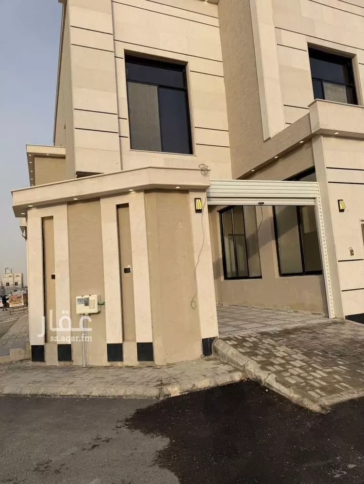 دور للبيع في شارع الندوة, حي المعيزيلة, مدينة الرياض, منطقة الرياض صورة 4