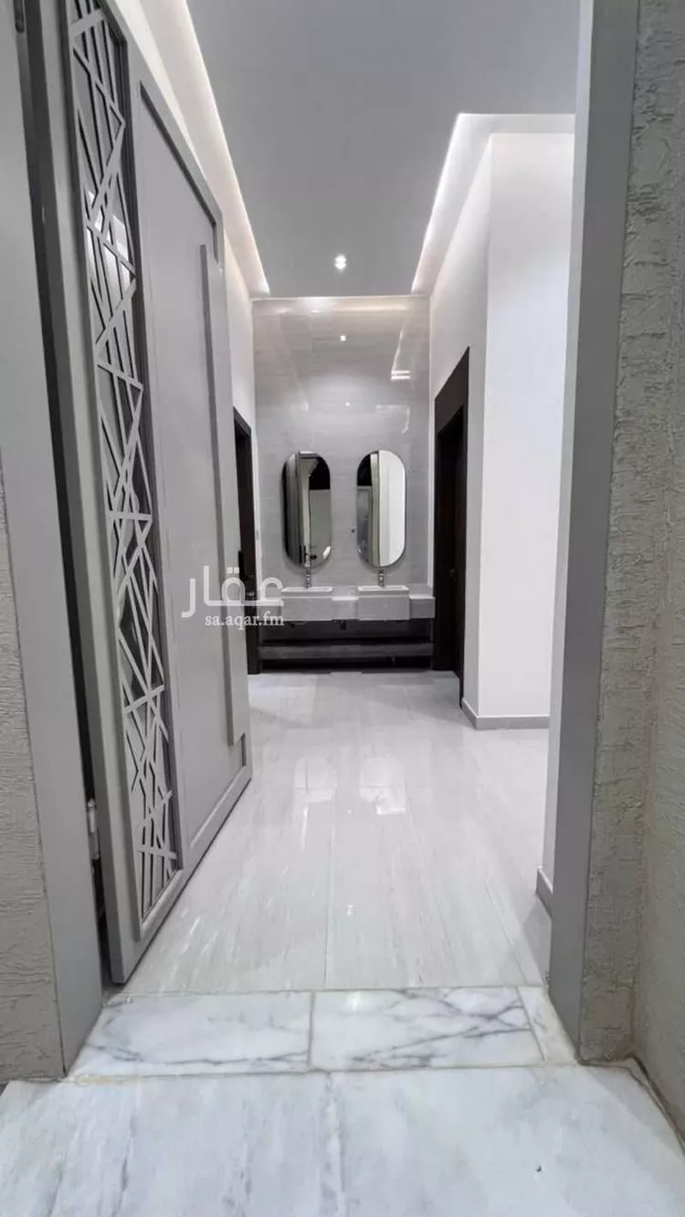 دور للبيع في شارع المعيزيلة, حي المعيزيلة, مدينة الرياض, منطقة الرياض صورة 2