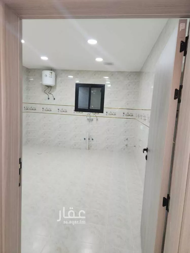 شقة للإيجار في شارع زايد ابن سلطان نهيان, حي المدينة, مدينة الرس, منطقة القصيم صورة 5