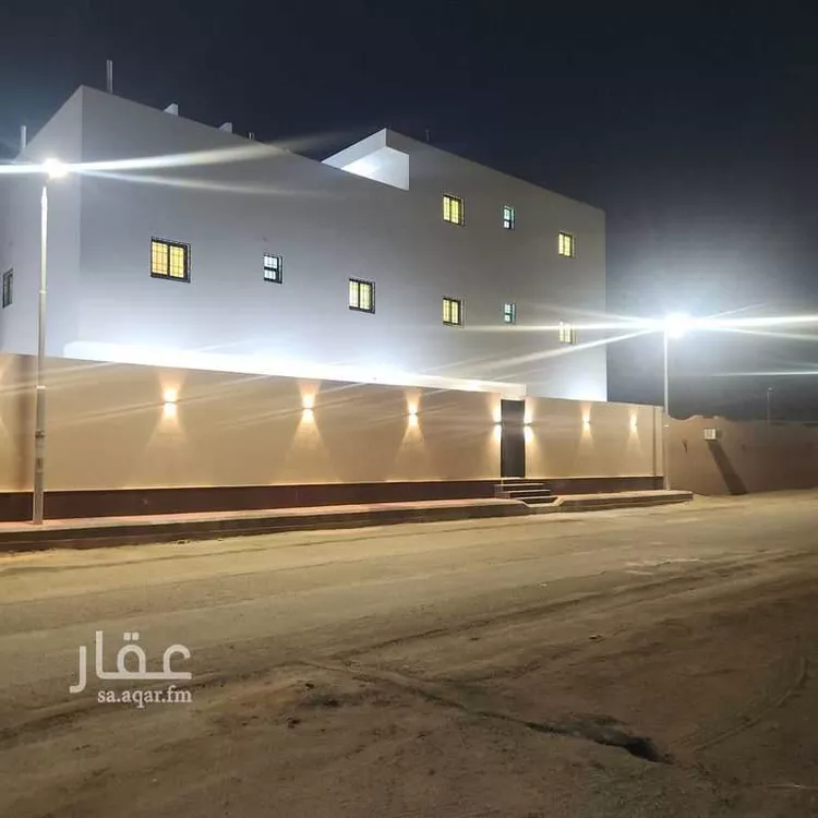 شقة للإيجار في شارع  زايد ابن سلطان نهيان, حي المدينة, مدينة الرس, منطقة القصيم