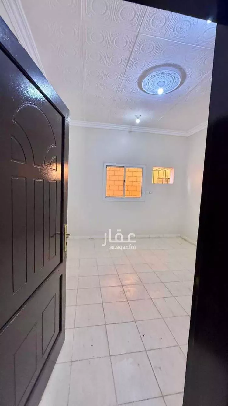 شقة للبيع في شارع أحمد بن يحيى السعدي ، حي النظيم ، تبوك ، منطقة تبوك صورة 2
