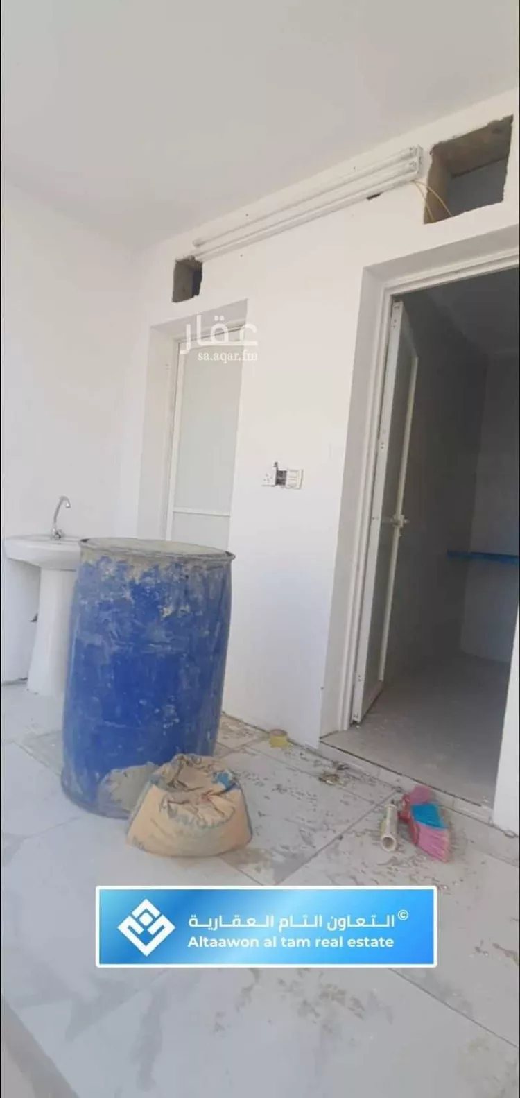 Warehouse for Rent in Jeddah As Sarawat صورة 3