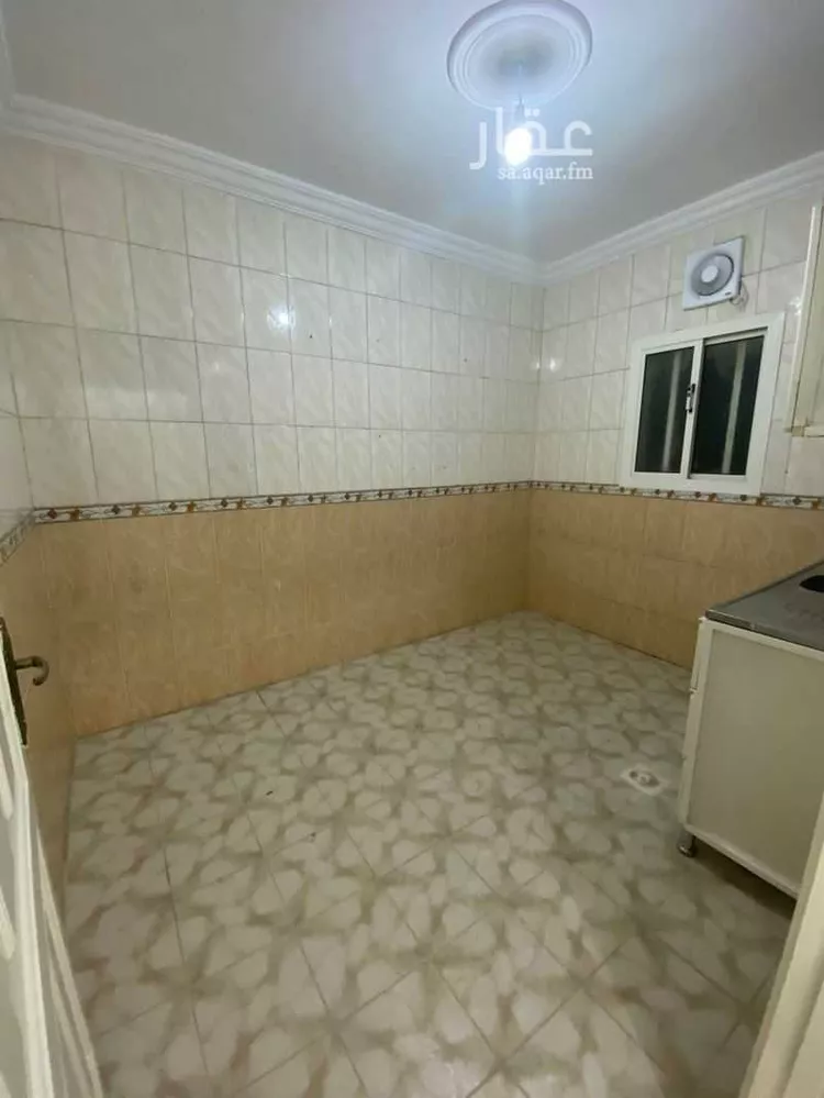 عمارة للإيجار في شارع سلمه الخزاعي, حي البوادي, مدينة جدة, منطقة مكة المكرمة 6