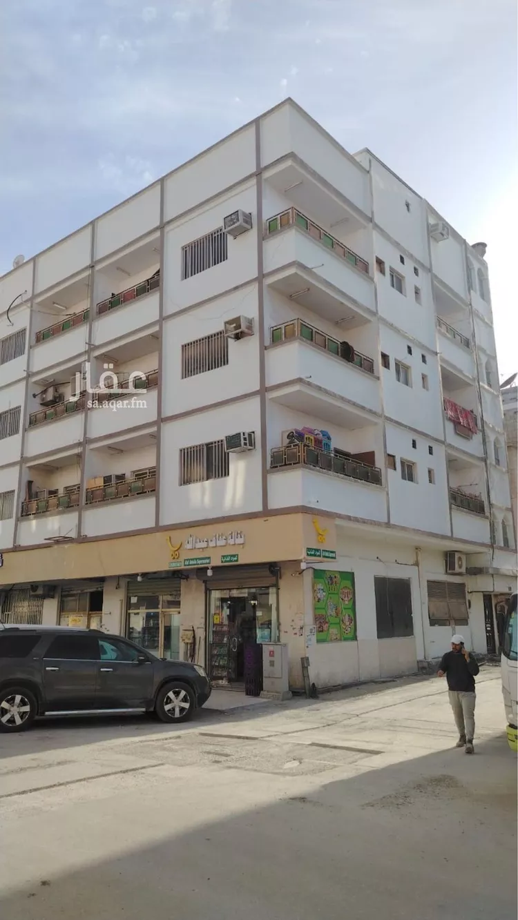 عمارة للبيع في شارع 19أ, حي العدامة, مدينة الدمام, المنطقة الشرقية صورة 4