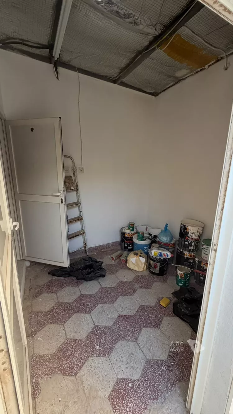 Floor for Rent in Riyadh Al Manar 12