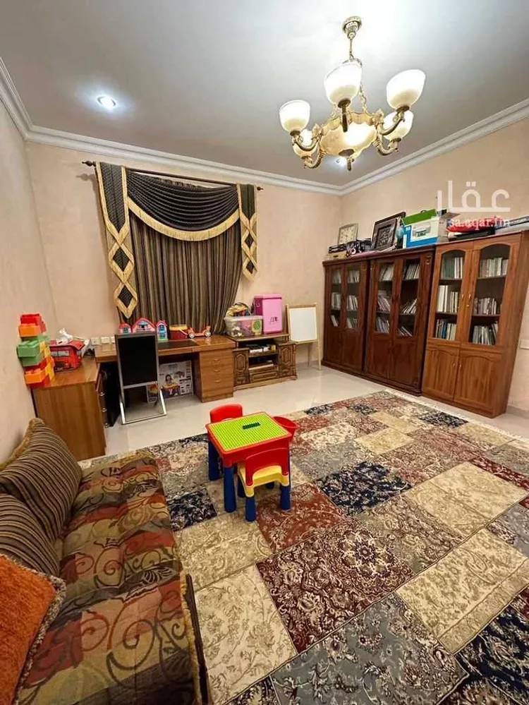 فيلا للبيع في شارع القامة, حي إشبيلية, مدينة الرياض, منطقة الرياض صورة 5