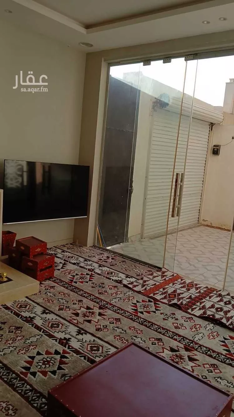 فيلا للإيجار في شارع عبدالله بن محمد بن المهندس, حي القادسية, مدينة الرياض, منطقة الرياض 15