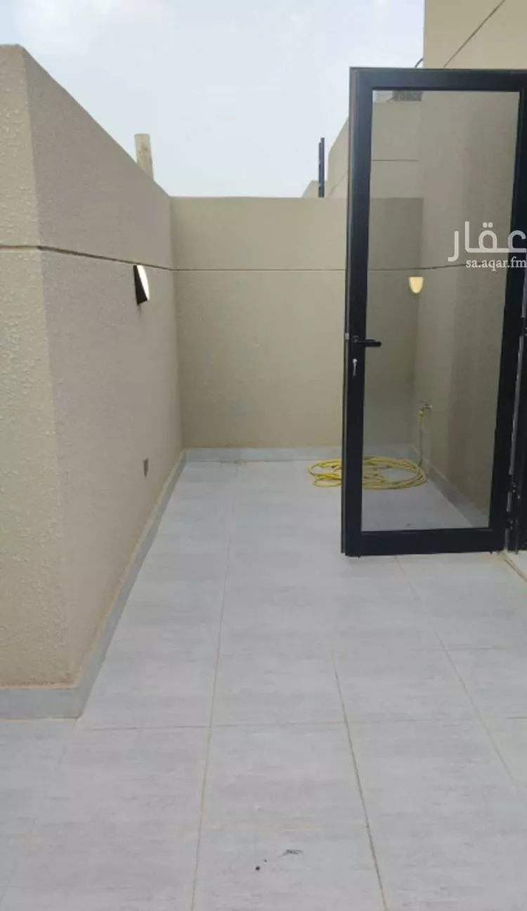 فيلا للإيجار في شارع عبدالله بن محمد بن المهندس, حي القادسية, مدينة الرياض, منطقة الرياض 8