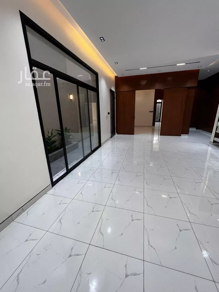 فيلا للبيع في شارع أبي طالب الكرخي, حي الخليج, مدينة الرياض, منطقة الرياض صورة 5