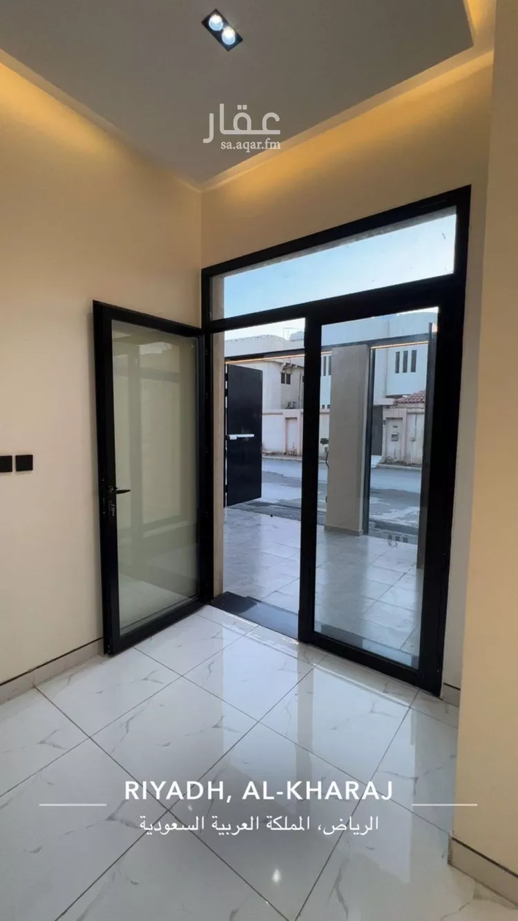 فيلا للبيع في شارع أبي طالب الكرخي, حي الخليج, مدينة الرياض, منطقة الرياض صورة 4