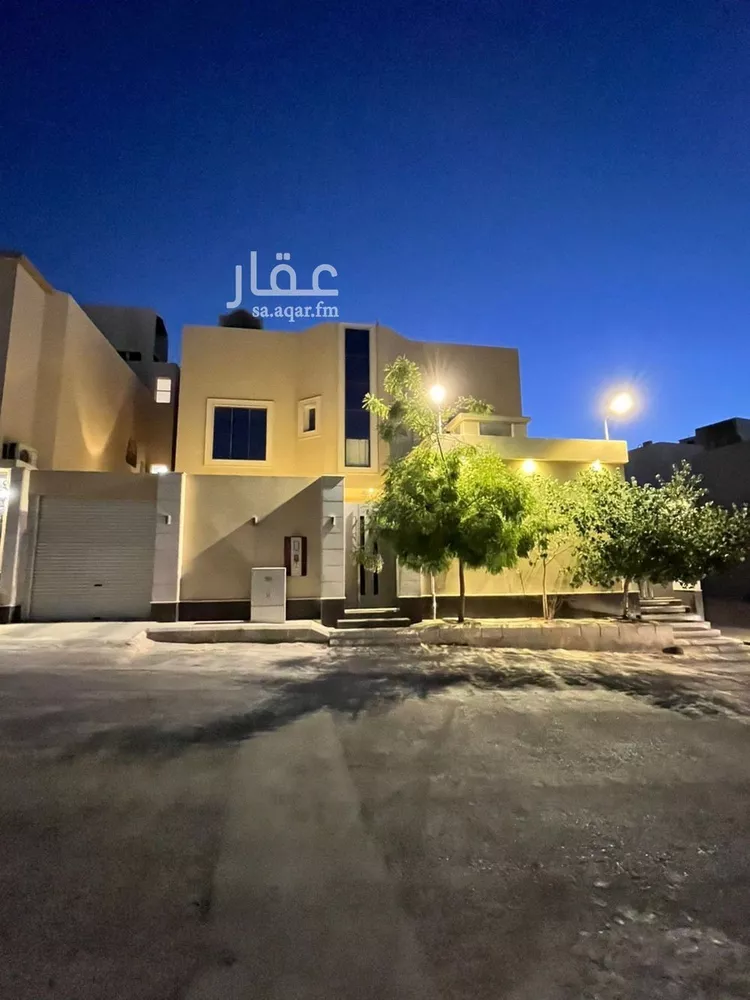 فيلا للبيع في شارع أبي الشيخ الأصبهاني, حي المهدية, مدينة الرياض, منطقة الرياض صورة 2