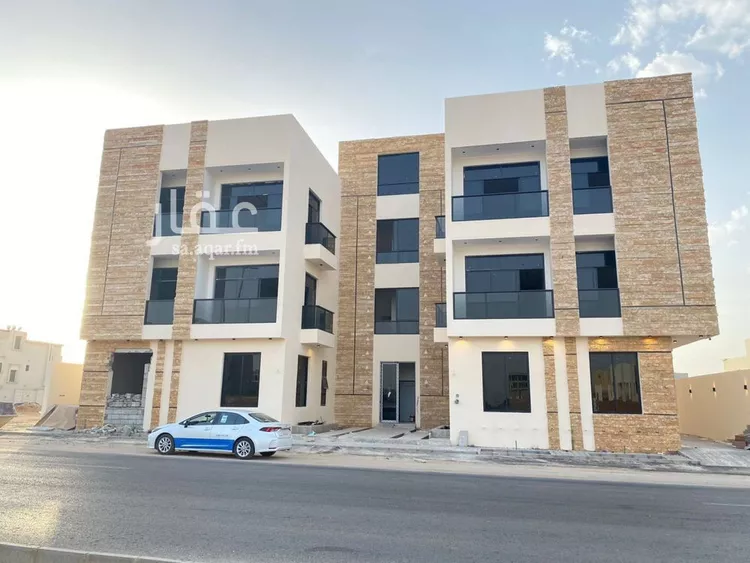 عمارة للبيع في شارع عمير بن سنان بن عرفطة, حي المهدية, مدينة الرياض, منطقة الرياض صورة 2