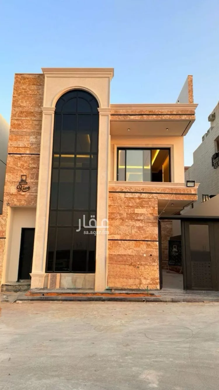 فيلا للبيع في شارع أحمد مفتي المكي الحنفي, حي المهدية, مدينة الرياض, منطقة الرياض صورة 4