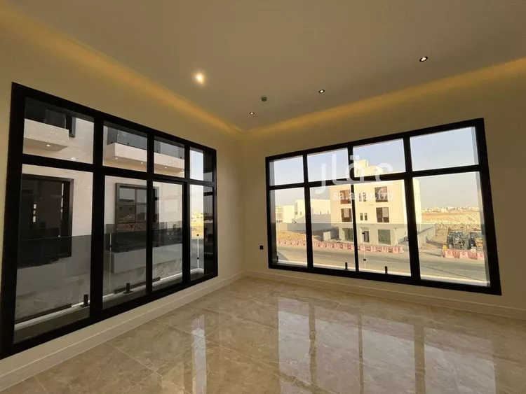 شقة للبيع في شارع أبي المؤيد الأصبهاني, حي المهدية, مدينة الرياض, منطقة الرياض صورة 3
