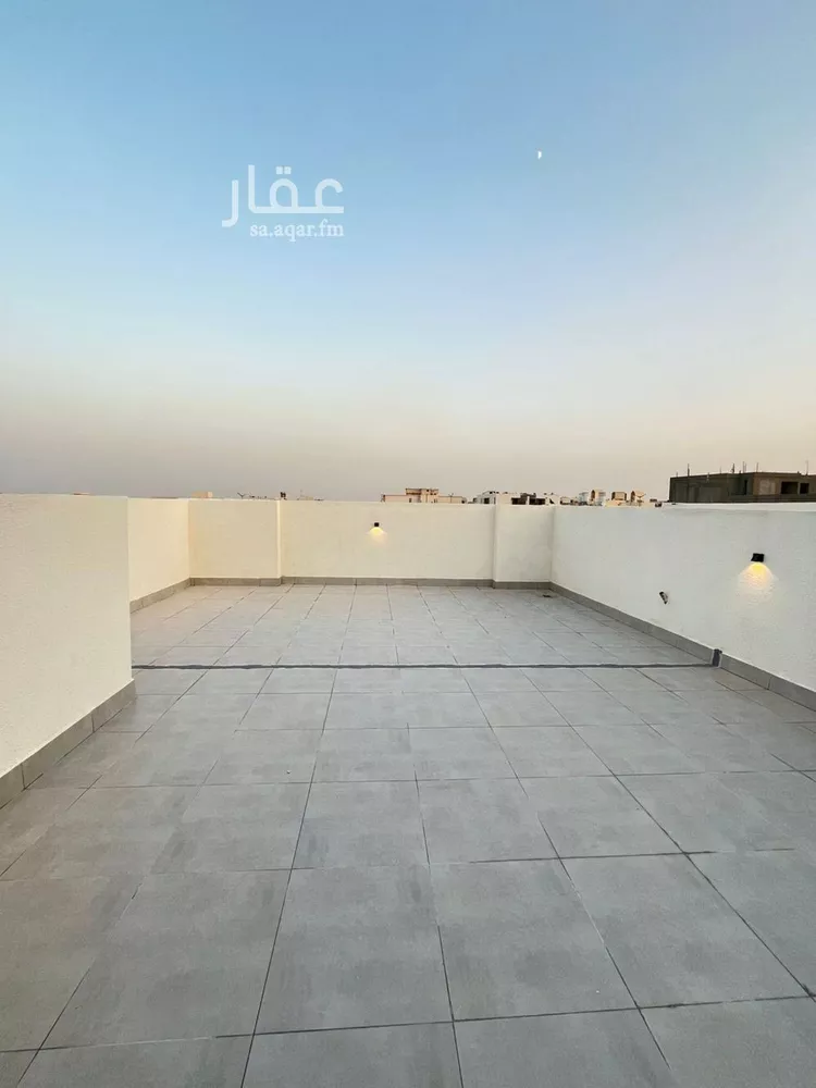 فيلا للبيع في شارع عبدالرحمن السمعاني, حي المهدية, مدينة الرياض, منطقة الرياض صورة 2