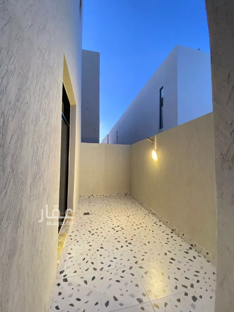 فيلا للبيع في شارع إبرهيم بن أحمد البرهان, حي المهدية, مدينة الرياض, منطقة الرياض صورة 5