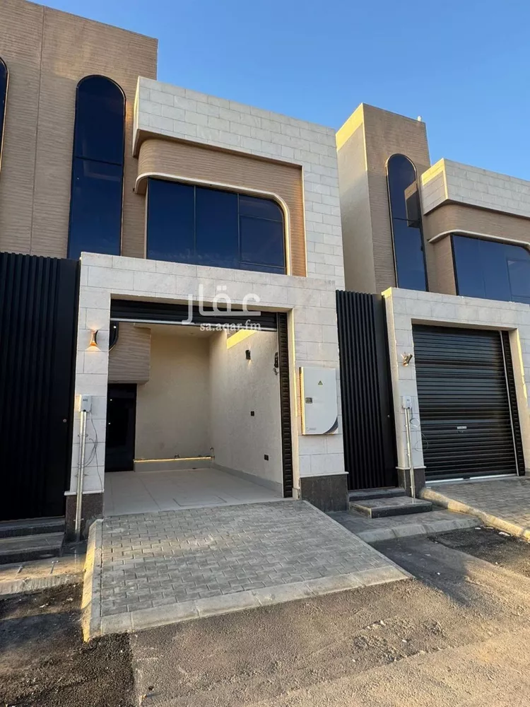 فيلا للبيع في شارع يوسف الشافعي, حي العارض, مدينة الرياض, منطقة الرياض صورة 2