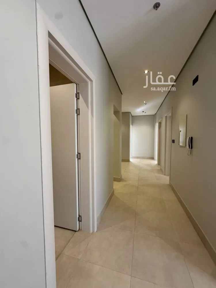 شقة للبيع في شارع رخي العنبري, حي العارض, مدينة الرياض, منطقة الرياض صورة 5