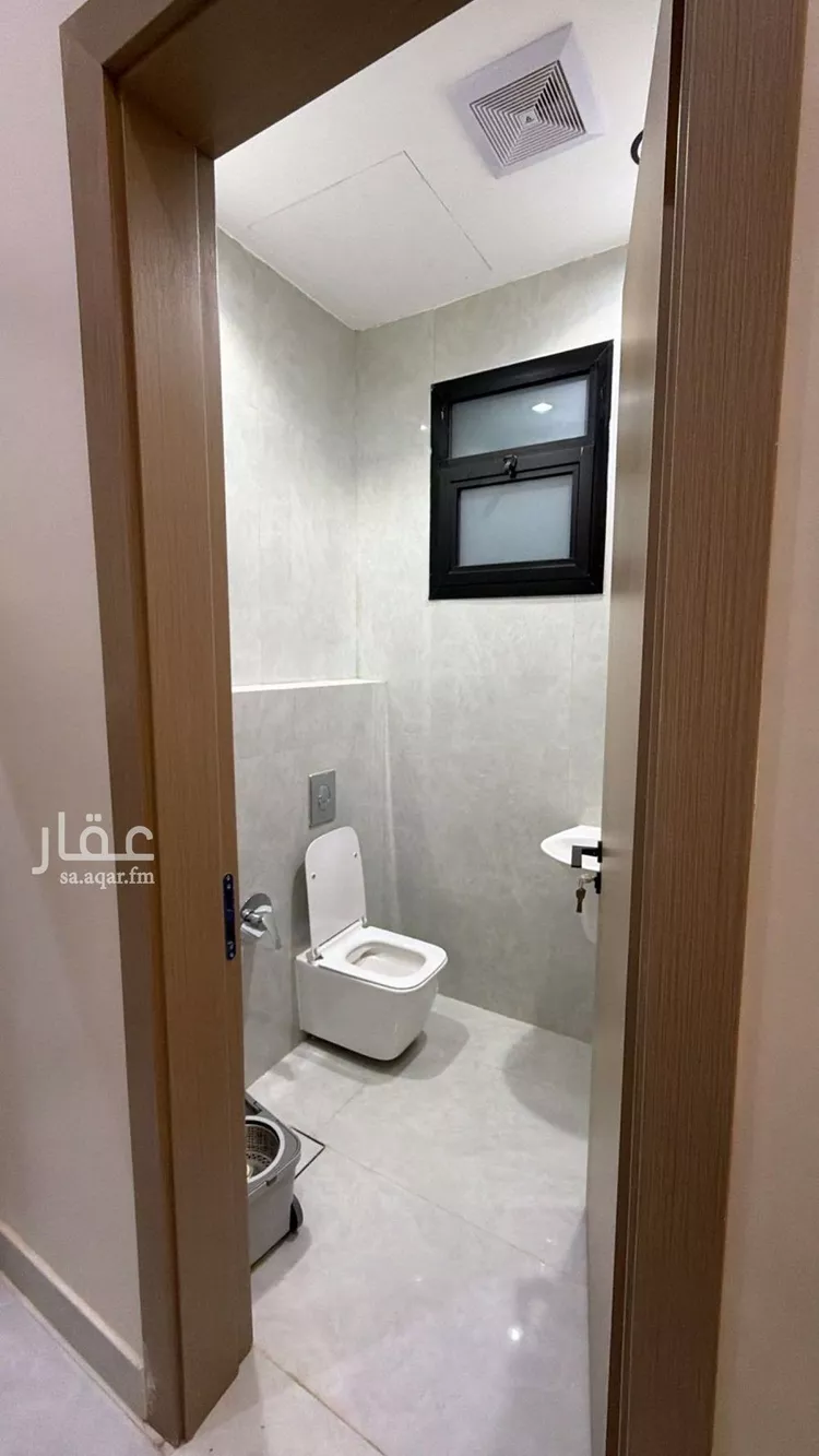 فيلا للبيع في شارع إبراهيم بن حسين, حي الرمال, مدينة الرياض, منطقة الرياض صورة 2