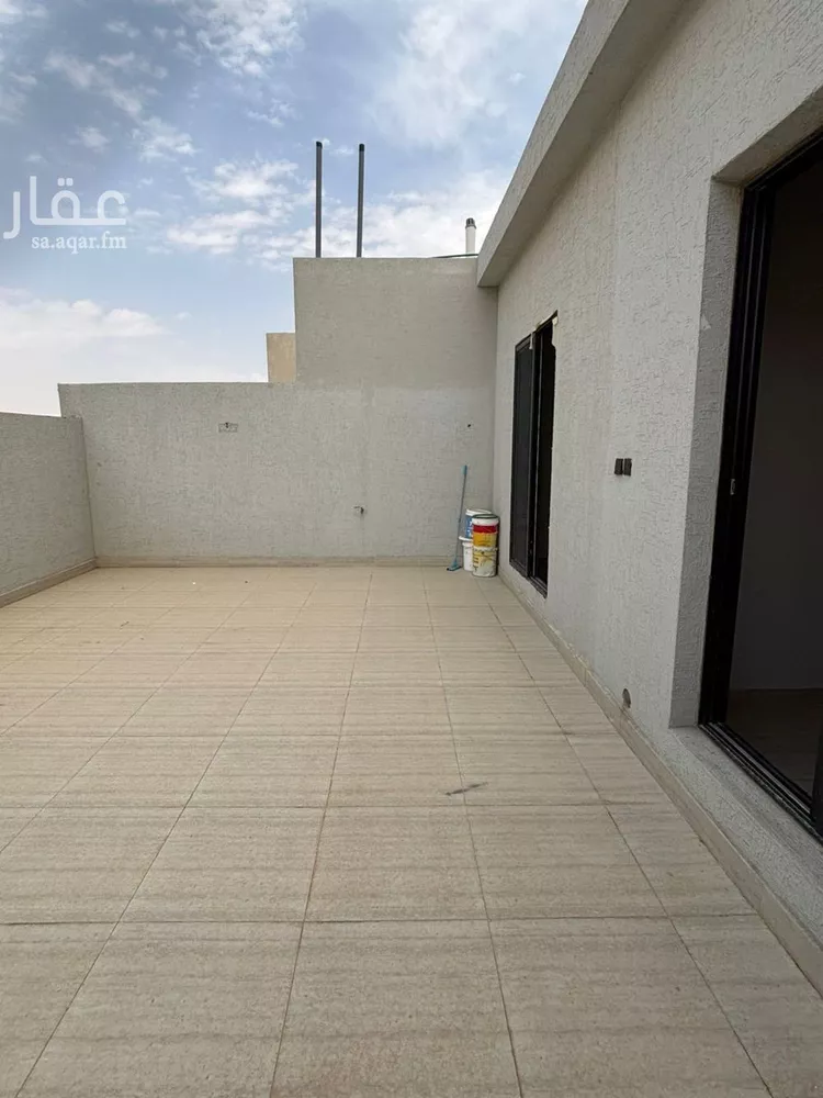 دور للبيع في شارع محمد بن بشر, حي العارض, مدينة الرياض, منطقة الرياض صورة 4