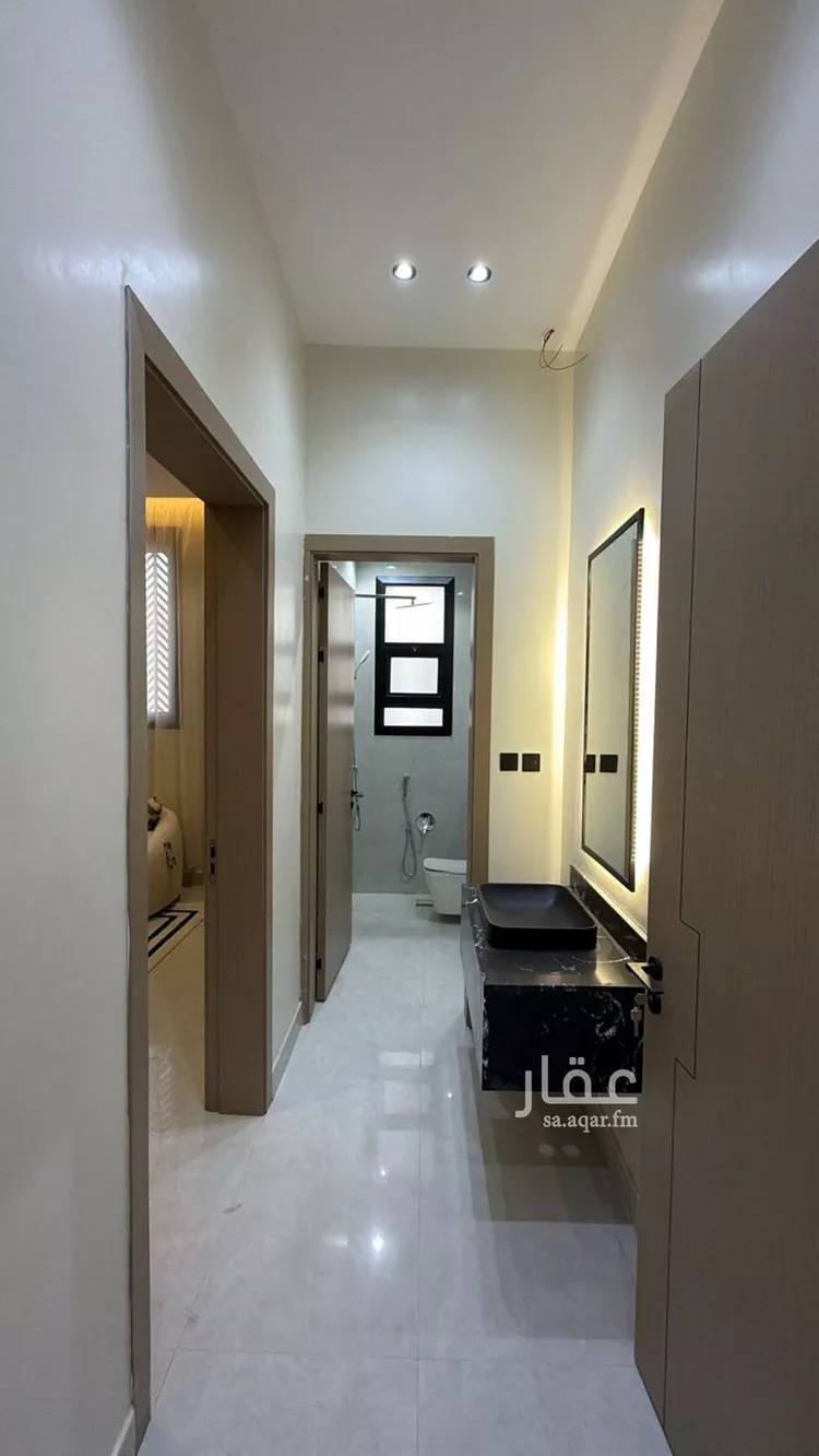 فيلا للبيع في شارع إبراهيم بن حسين, حي الرمال, مدينة الرياض, منطقة الرياض صورة 3