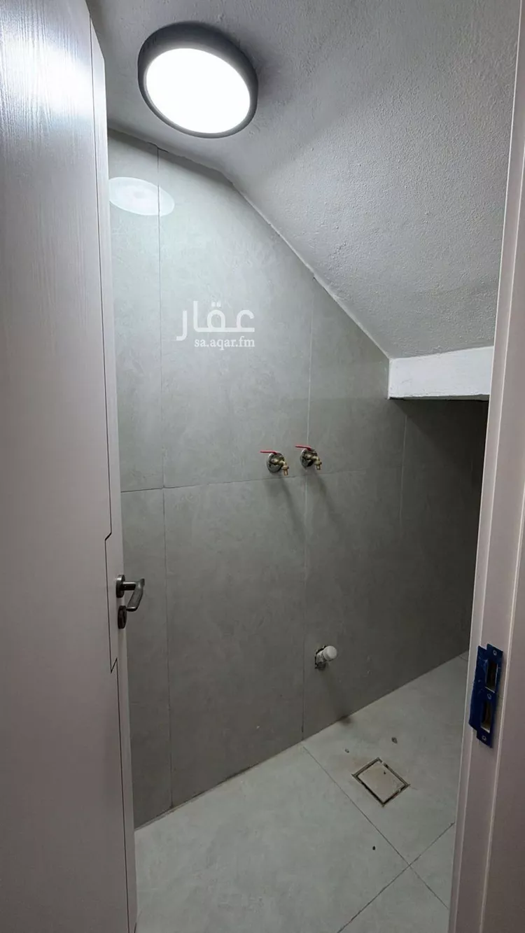 فيلا للبيع في شارع إبراهيم بن حسين, حي الرمال, مدينة الرياض, منطقة الرياض صورة 4