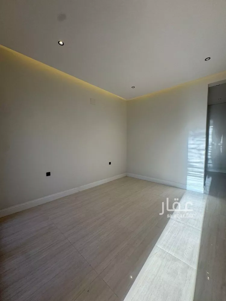 فيلا للبيع في شارع خلف بن هدهد, حي العارض, مدينة الرياض, منطقة الرياض صورة 5