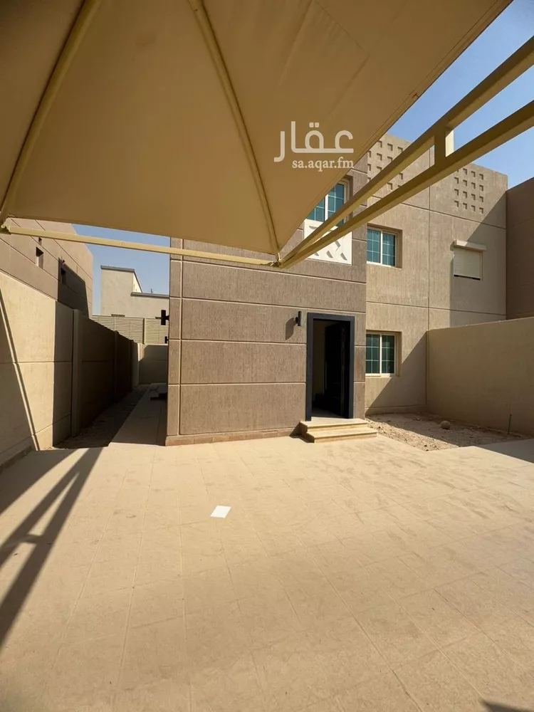 فيلا للبيع في شارع أبي بكر أحمد بن نعمة, حي مطار الملك خالد الدولي, مدينة الرياض, منطقة الرياض صورة 4