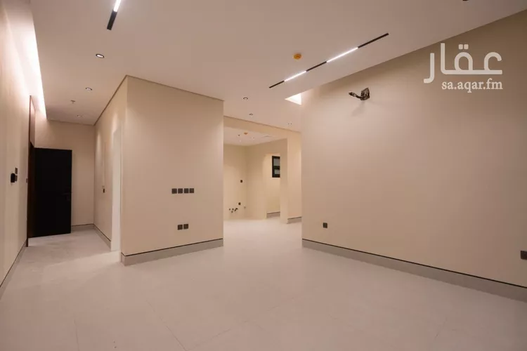 شقة للبيع في شارع هشام بن عبدالملك بن مروان, حي الملك فهد, مدينة الرياض, منطقة الرياض صورة 3