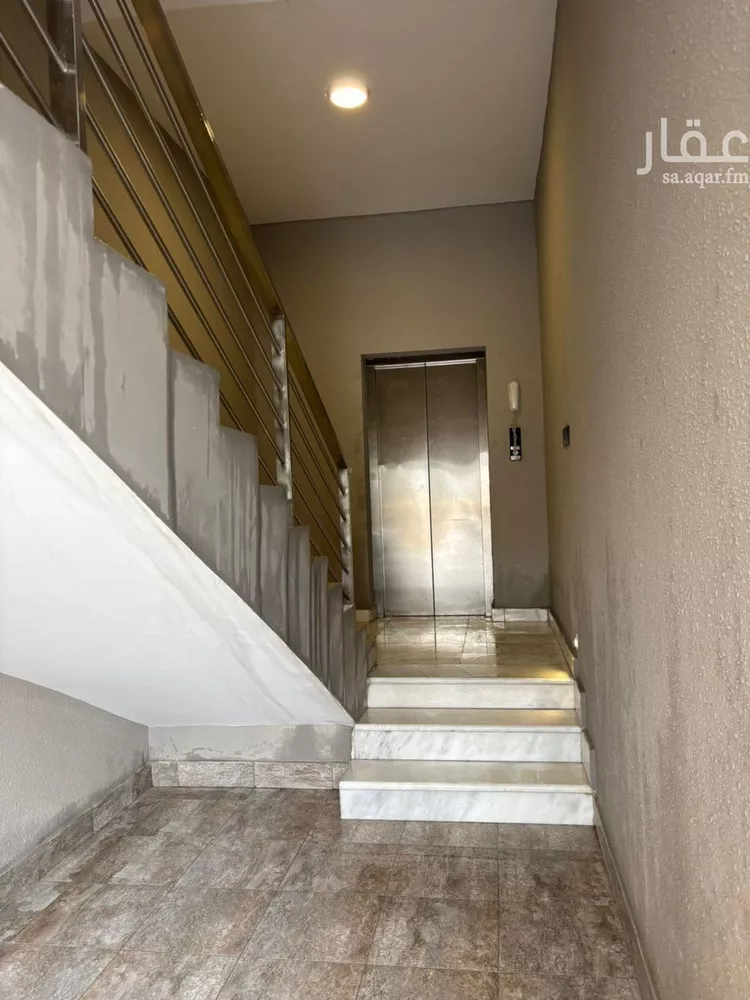 دور للبيع في شارع ابن أبي بكر, حي العارض, مدينة الرياض, منطقة الرياض صورة 3