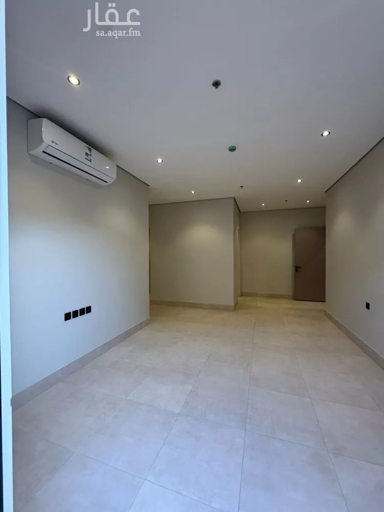 شقة للبيع في شارع رخي العنبري, حي العارض, مدينة الرياض, منطقة الرياض صورة 4