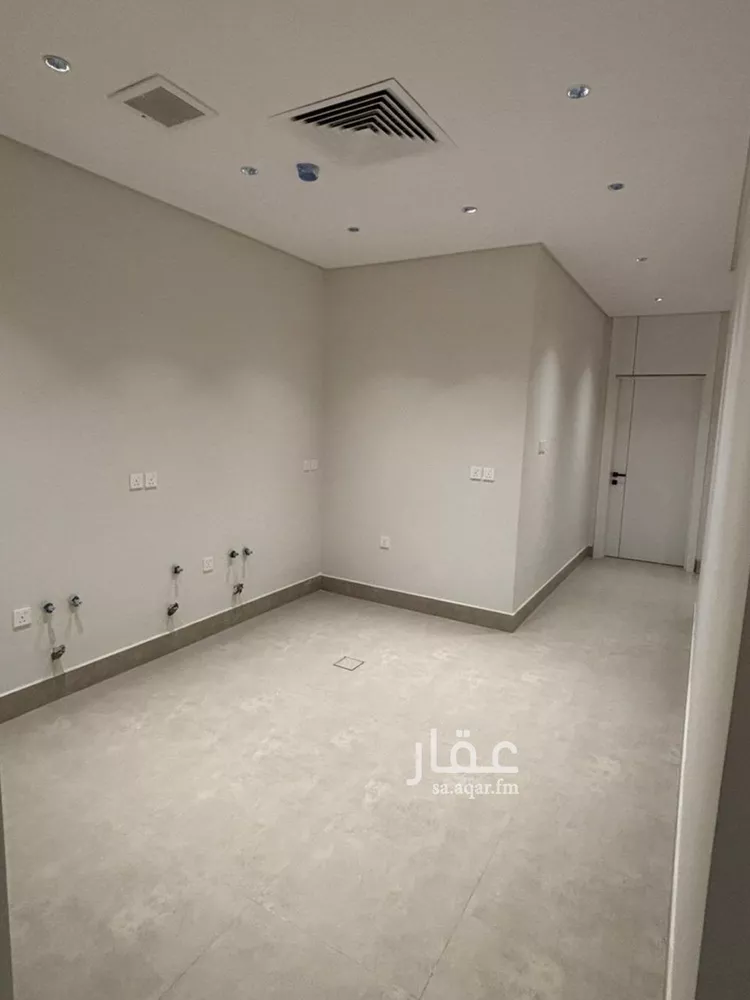 شقة للبيع في شارع عبدالرحمن بن محمد بن مسلمه الانصاري, حي العارض, مدينة الرياض, منطقة الرياض صورة 5