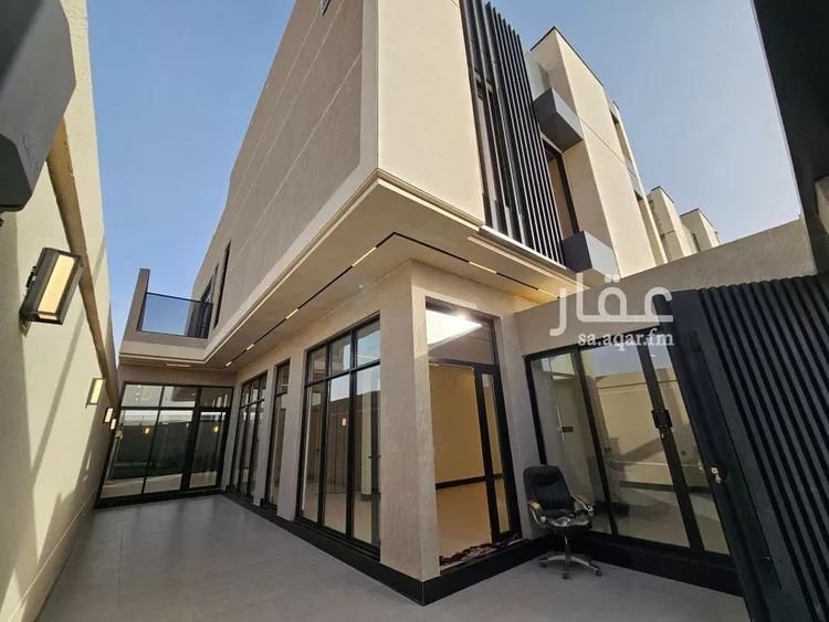 فيلا للبيع في شارع أغواث, حي الرمال, مدينة الرياض, منطقة الرياض 1 صورة