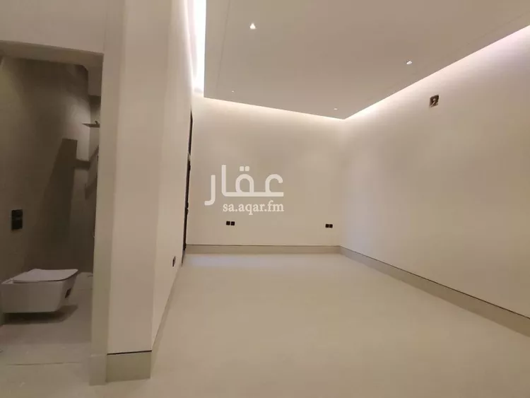 دور للبيع في شارع عبيدالله الفقيه, حي الرمال, مدينة الرياض, منطقة الرياض صورة 4