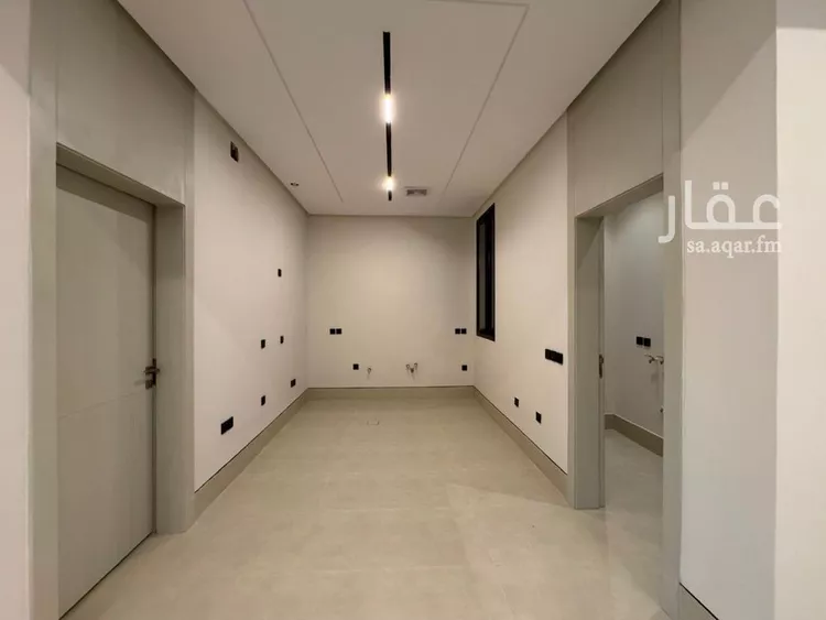 دور للبيع في شارع عبيدالله الفقيه, حي الرمال, مدينة الرياض, منطقة الرياض 10