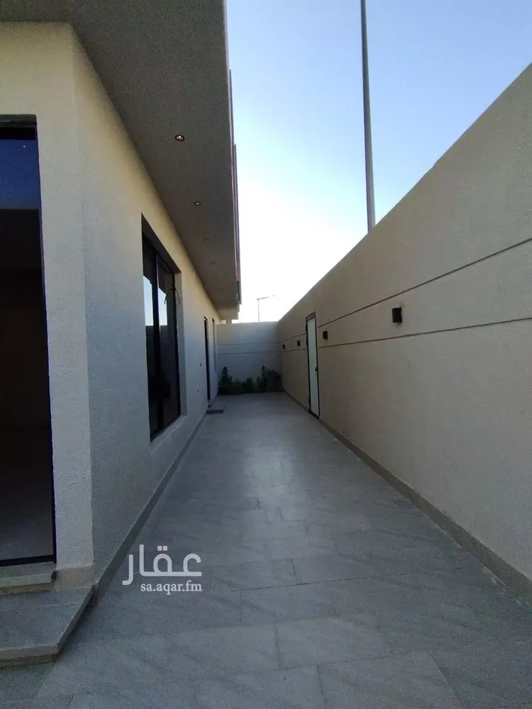 فيلا للبيع في شارع رقم 379, حي المونسية, مدينة الرياض, منطقة الرياض 13