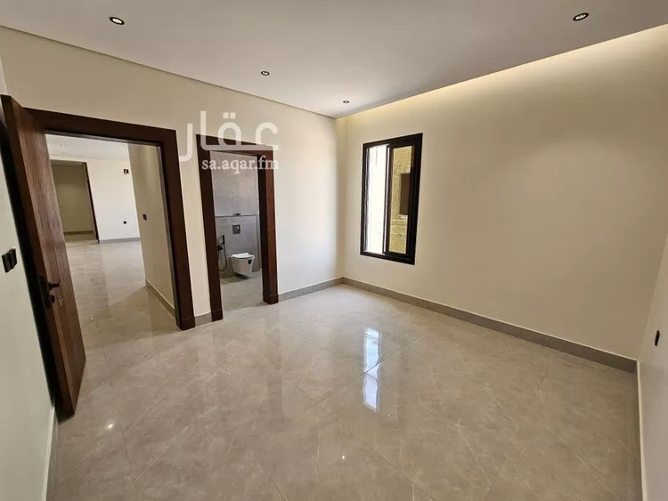 دور للبيع في شارع المازني, حي المعيزيلة, مدينة الرياض, منطقة الرياض صورة 4
