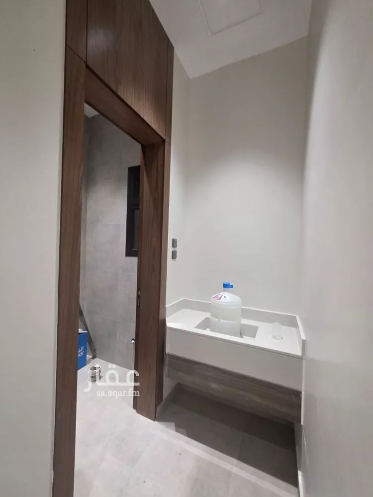 Floor for Sale in Riyadh An Nadhim