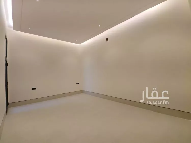 دور للبيع في شارع عبيدالله الفقيه, حي الرمال, مدينة الرياض, منطقة الرياض صورة 2