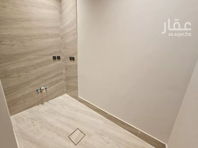 فيلا للبيع في شارع شعبة بن الحجاج, حي الرمال, مدينة الرياض, منطقة الرياض صورة 4