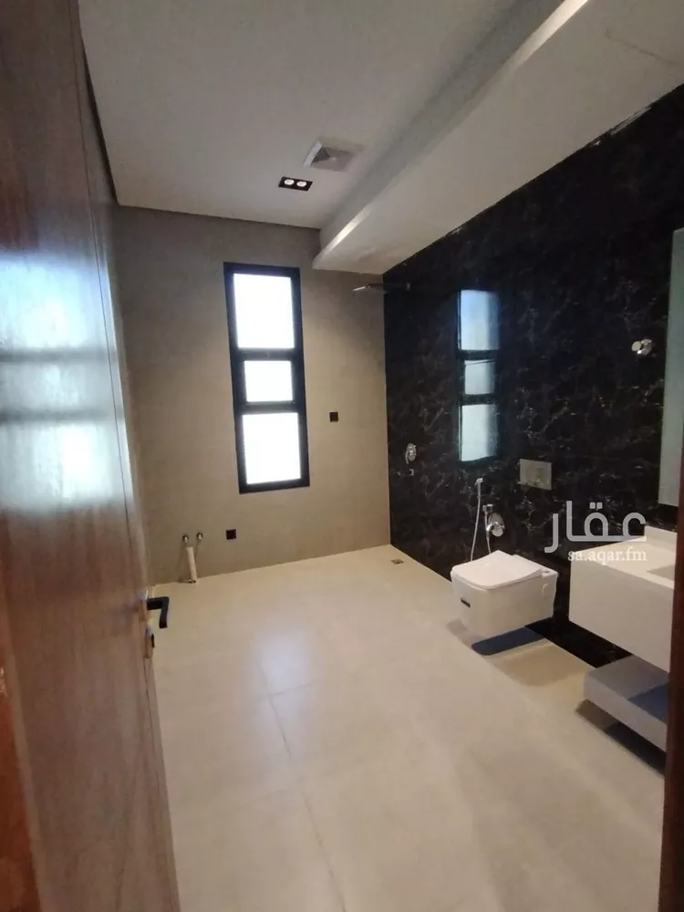 فيلا للبيع في شارع رقم 379, حي المونسية, مدينة الرياض, منطقة الرياض 16