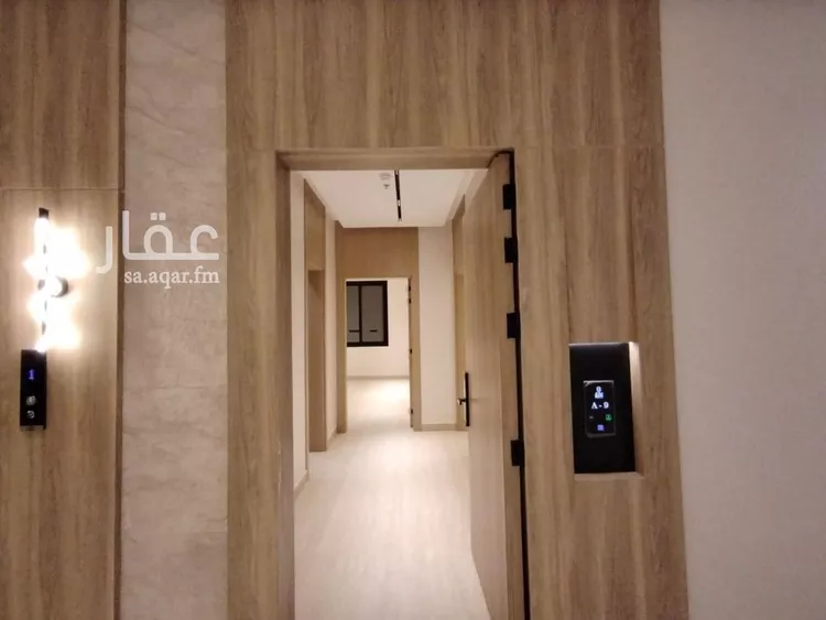 شقة للبيع في شارع مطلق بن صالح بن مطلق, حي إشبيلية, مدينة الرياض, منطقة الرياض