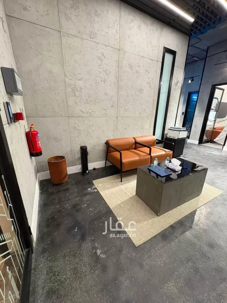 مكتب تجاري للإيجار في شارع الأمين المهندس عبدالله بن عبدالرحمن ا, حي النرجس, مدينة الرياض, منطقة الرياض 13