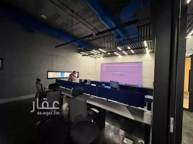 مكتب تجاري للإيجار في شارع الأمين المهندس عبدالله بن عبدالرحمن ا, حي النرجس, مدينة الرياض, منطقة الرياض صورة 5