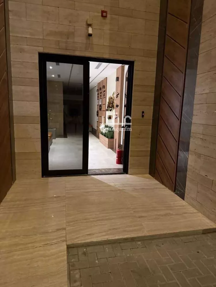 مكتب تجاري للإيجار في شارع الأمين المهندس عبدالله بن عبدالرحمن ا, حي النرجس, مدينة الرياض, منطقة الرياض صورة 2